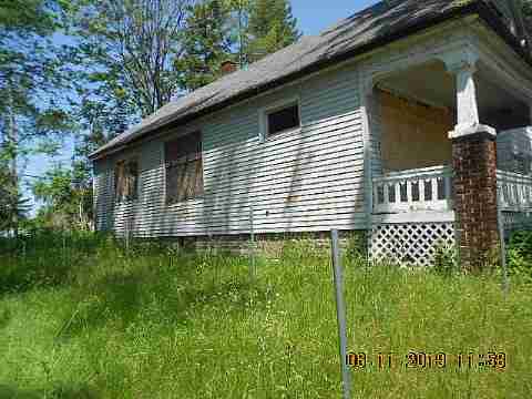 19385 Charest (5)_m.jpg